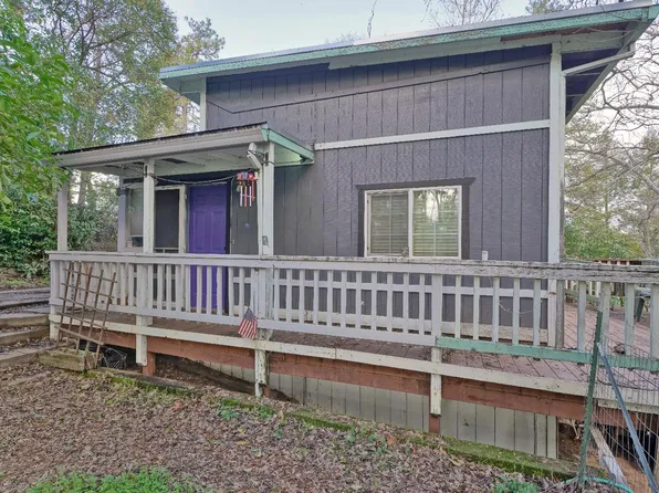 982 Crescent St, Placerville, CA 95667