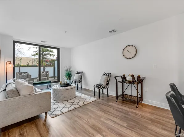 701 Ridge Hill Boulevard #11K, Yonkers, NY 10710