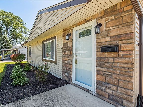 2020 Homewood Dr, Lorain, OH 44055 | Zillow
