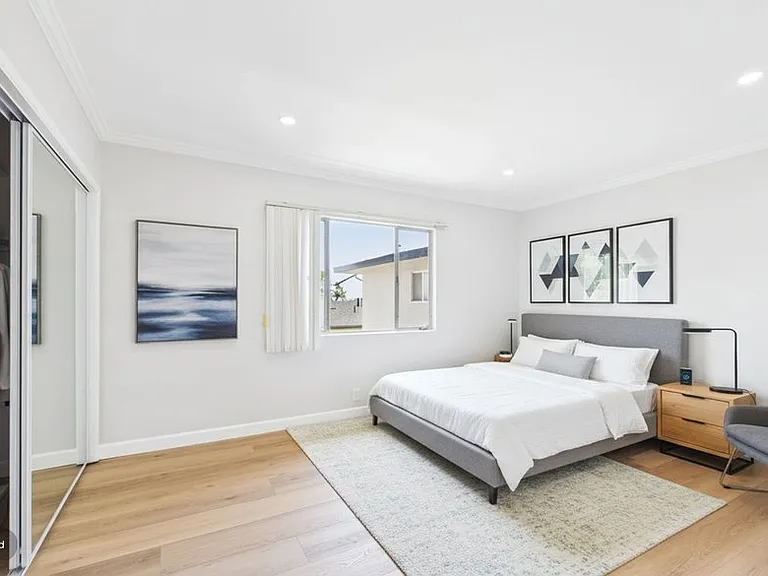 308 Raymondale Dr #7 — Photo 15