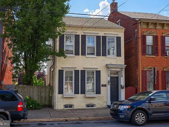 2nd image of 256 N 3rd St