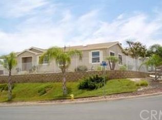 802 Roadrunner Way, Perris, CA 92570