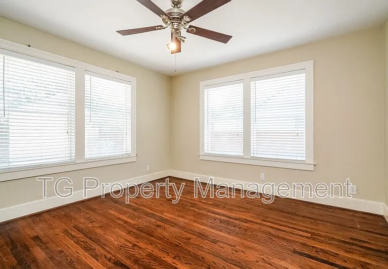 4536 Capitol Ave — Photo 7