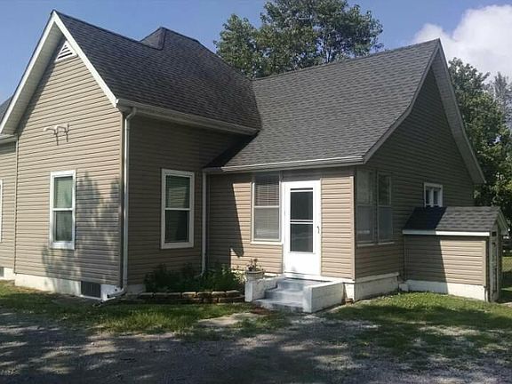 2nd image of 406 E Lincoln St