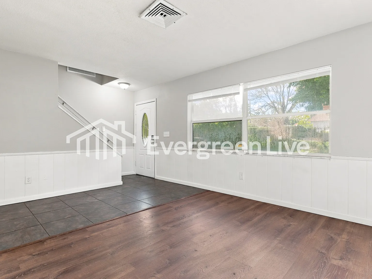 4 bed, 2.0 bath, 1330 sqft, $1,995 — Photo 3