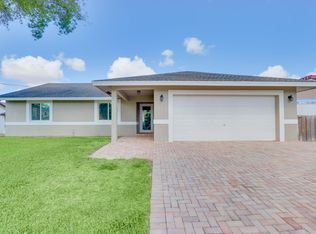11431 NW 23rd St, Plantation, FL 33323