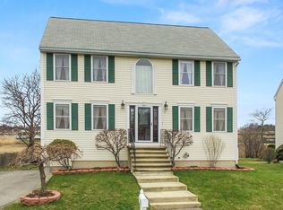 4 Tammie Ln, Peabody, MA 01960