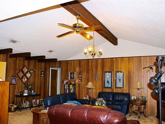 5th image of 1404 Cypress St