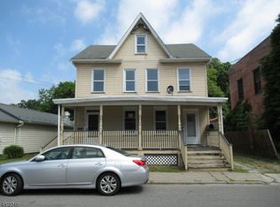 315 Water St, Belvidere, NJ 07823