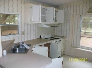 122 Riley St, Interlachen, FL 32148