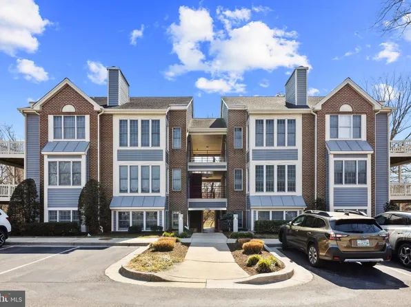 2711 Summerview Way APT 203, Annapolis, MD 21401