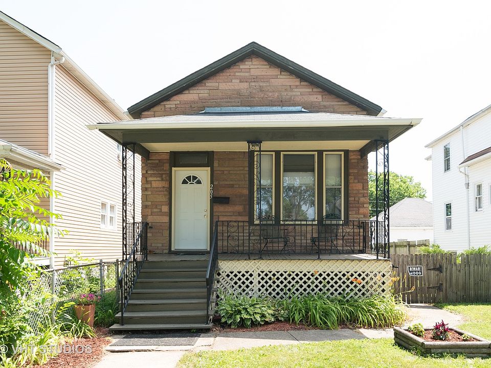 1st image of 205 Sawyer Ave