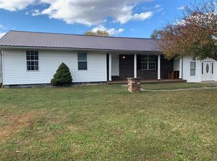 752 Cardinal Point Rd, Greenup, KY 41144