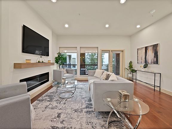 2nd image of 4111 Newton Ave APT 38