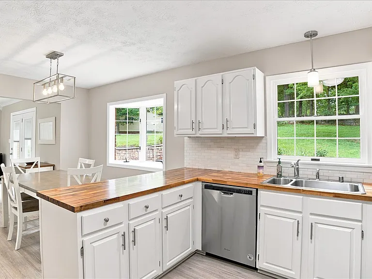 111 Launchris Dr — Photo 19
