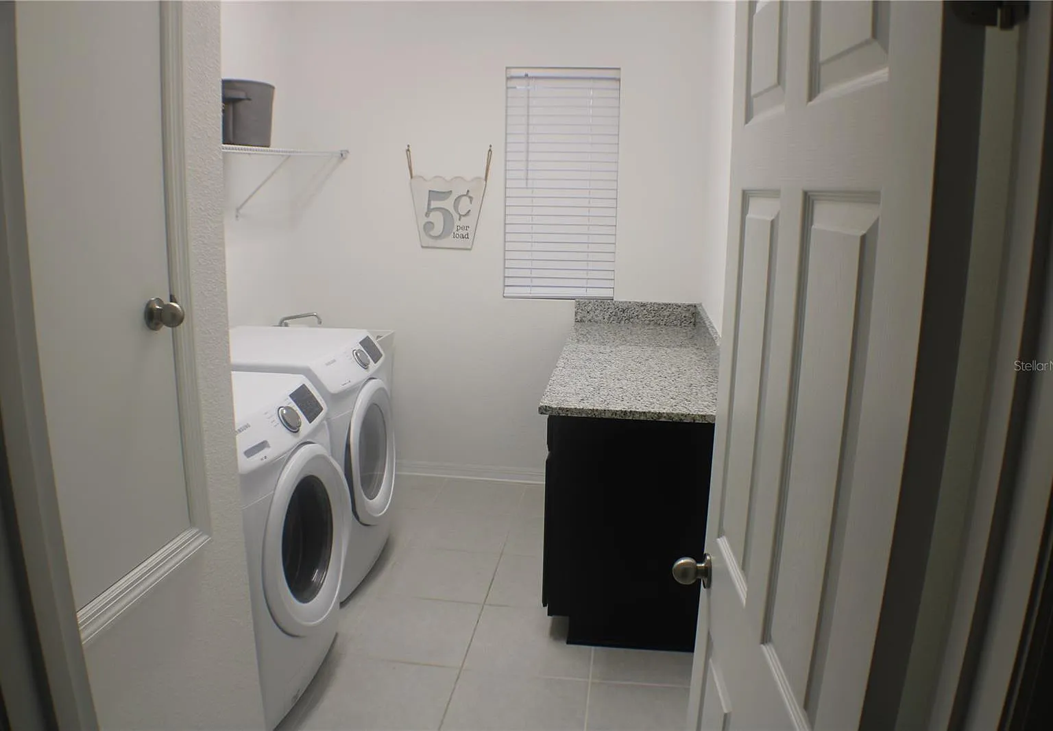 4 bed, 2624 sqft, $2,400 — Photo 4
