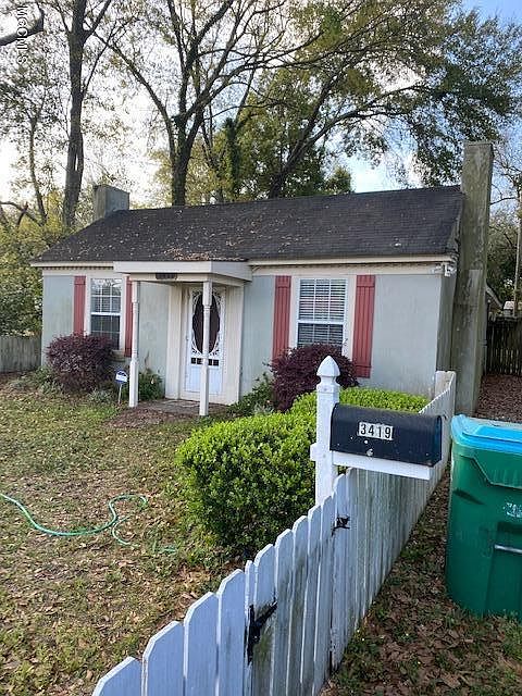 1st image of 3419 Park Blvd