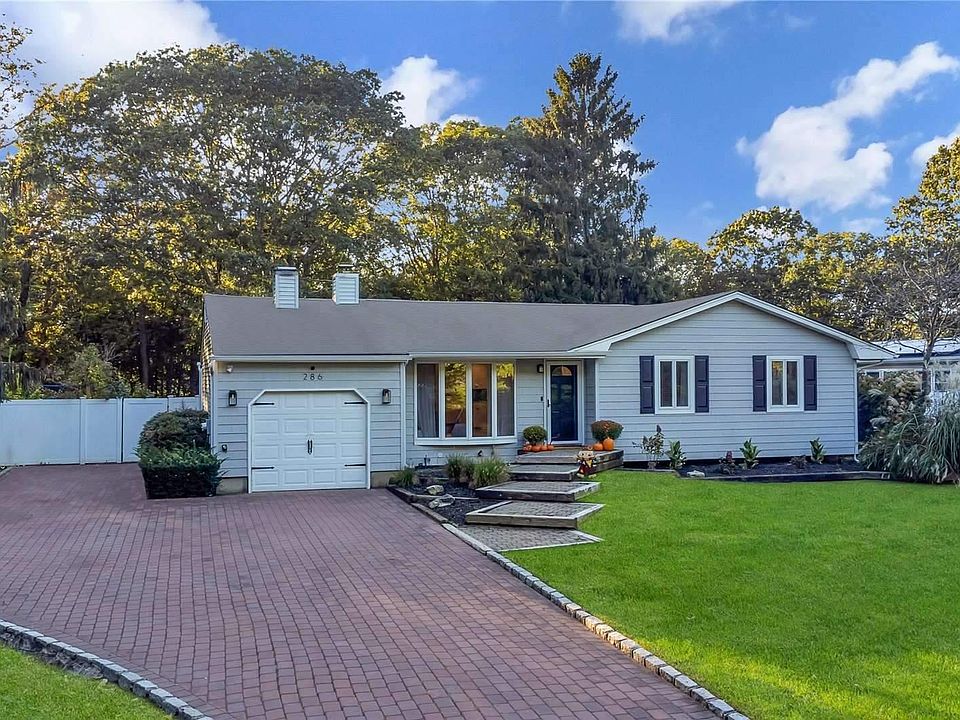 1st image of 286 Bridgeport Avenue