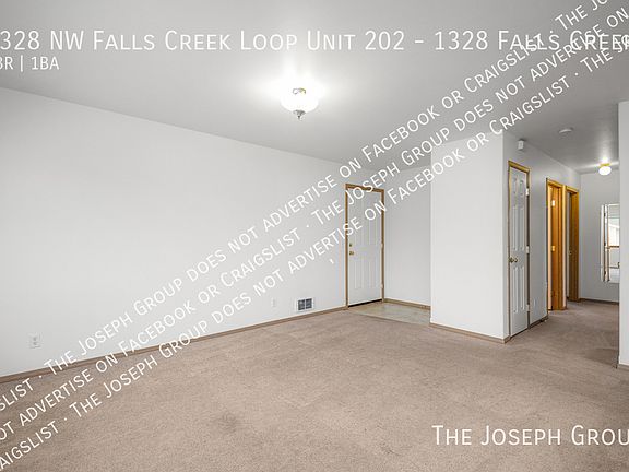 4th image of 1328 NW Falls Creek Loop Unit 202