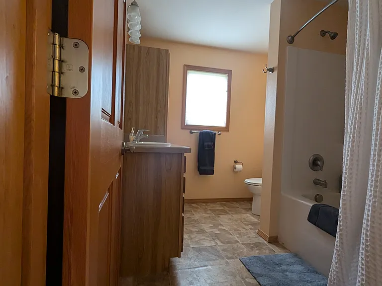 145 Forest Grove Ln — Photo 18
