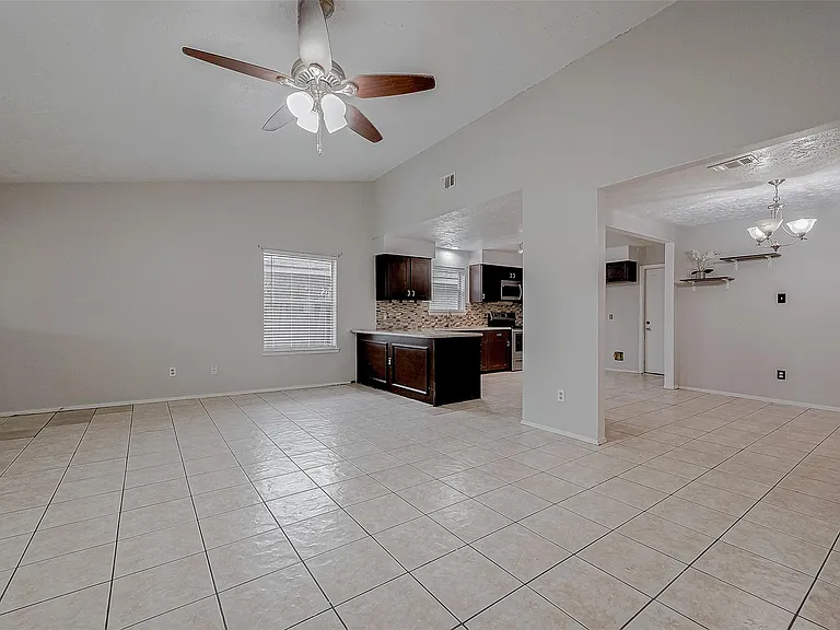 10322 Clarktower Ln — Photo 17