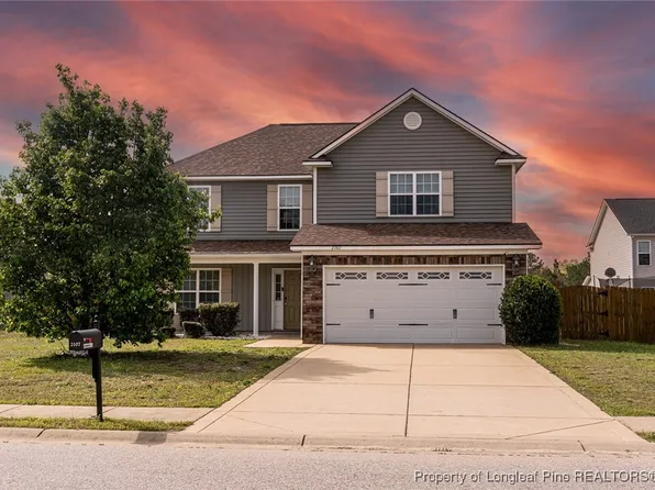 2107 Queen Elizabeth Ln, Hope Mills, NC 28348