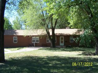 306 Driveway, Marshall, MO 65340