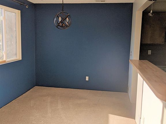 3rd image of 600 Manhattan Dr APT A7