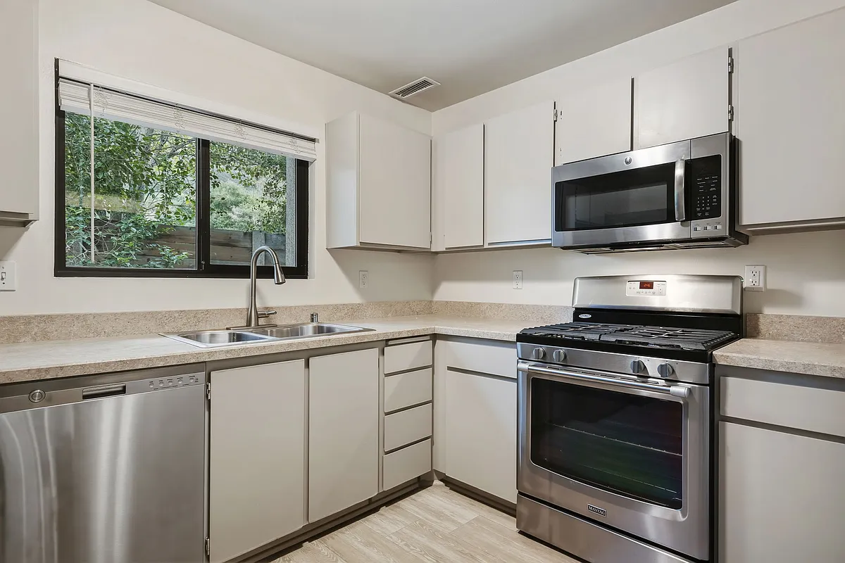 Building Photo - 1233 Richelle Ln #A