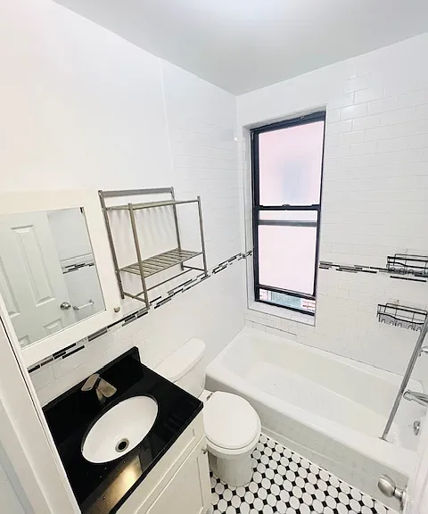 31-32 29th St #2C — Photo 4