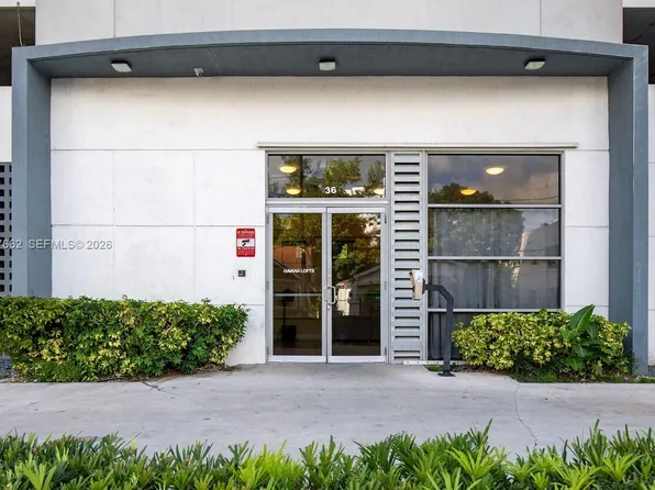 36 NW 6th Ave APT 601, Miami, FL 33128