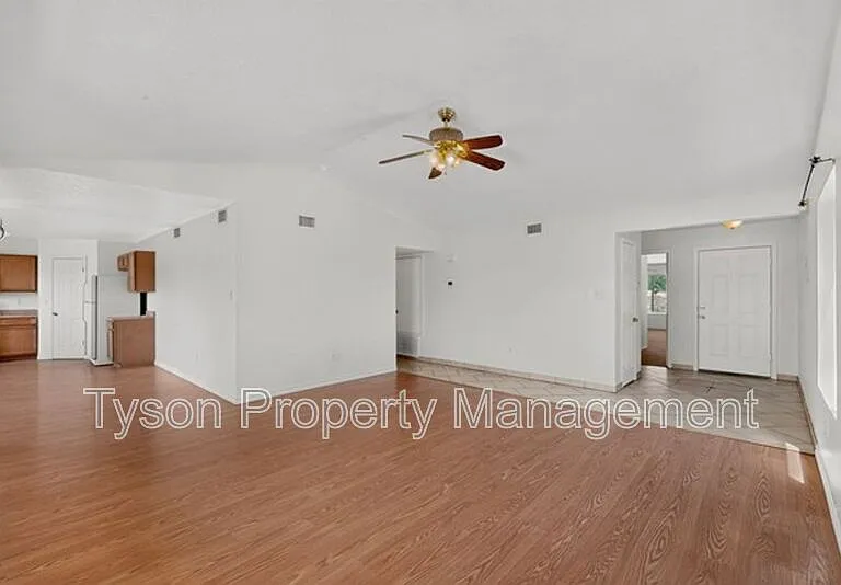6126 Costa Brava Ave NW — Photo 5