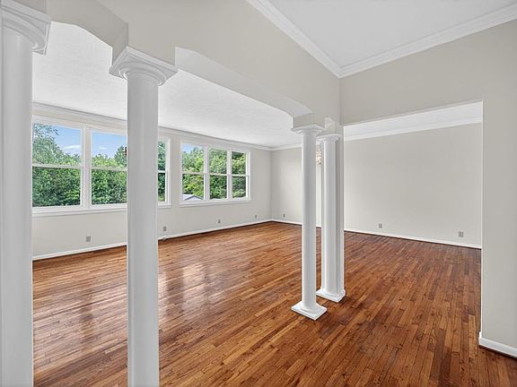 4th image of 165 Almyra Rd