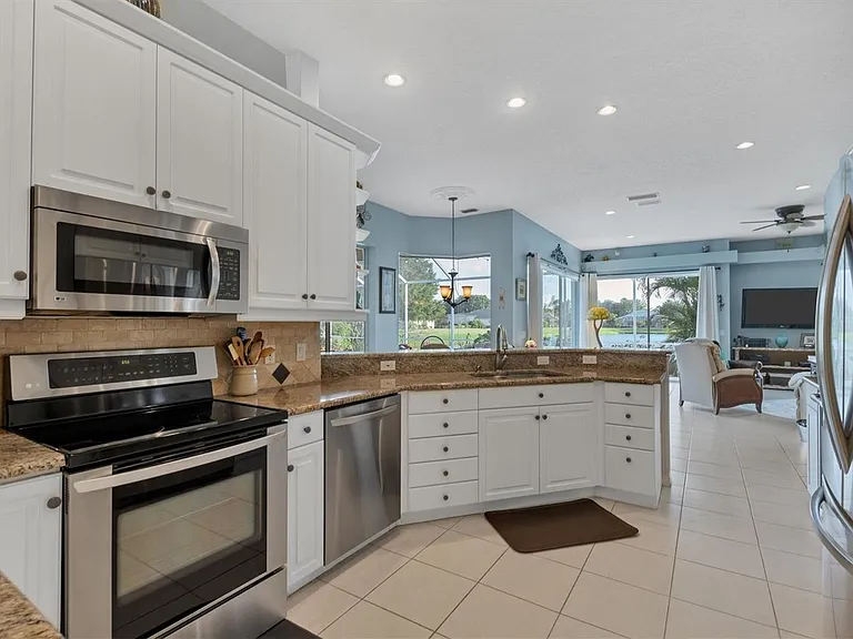 9910 Laurel Valley Avenue Cir — Photo 20