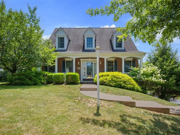 5830 Longview Cir, Bridgeville, PA 15017