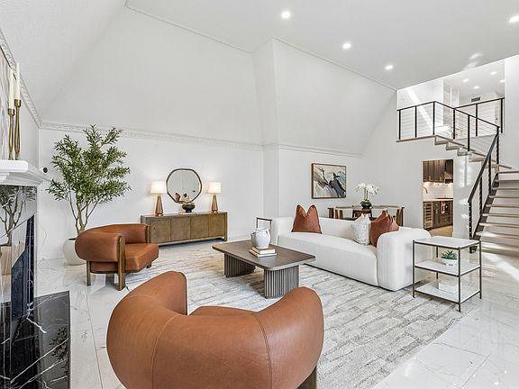 5th image of 10541 Berry Knoll Dr