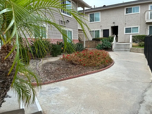 Jovanna Villa Apartments — Photo 3