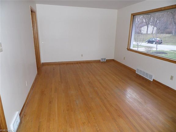 2nd image of 2786 Norma St