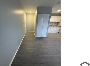1795 North Ave APT 11, Bridgeport, CT 06604