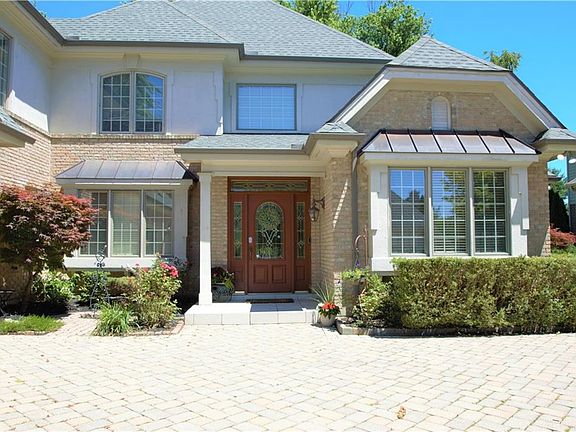 2nd image of 5689 Stone Lake Dr