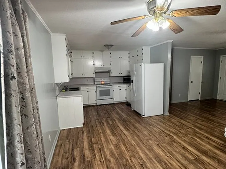 15201 McCaleb Rd — Photo 16