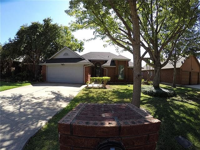 1st image of 916 Valleygreen Dr