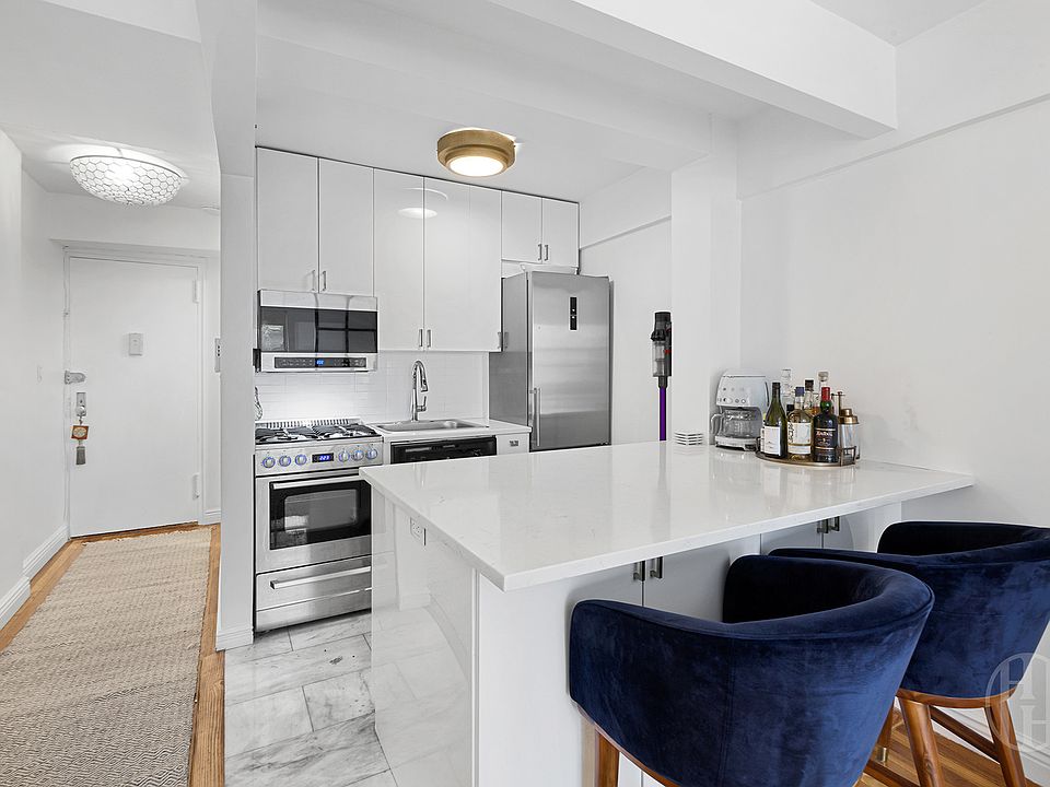 1st image of 345 E 54th St APT 3B