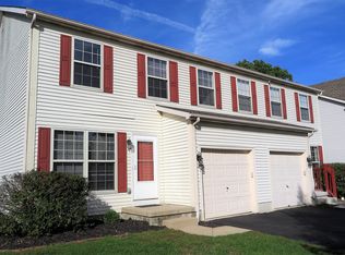 240 Richards Dr, Delaware, OH 43015