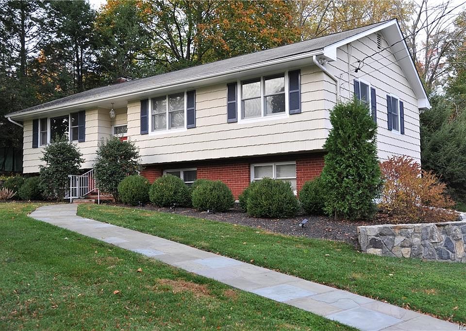 1st image of 12 Ryder Ave