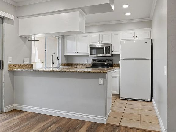 2nd image of 7988 Mission Center Ct Unit C