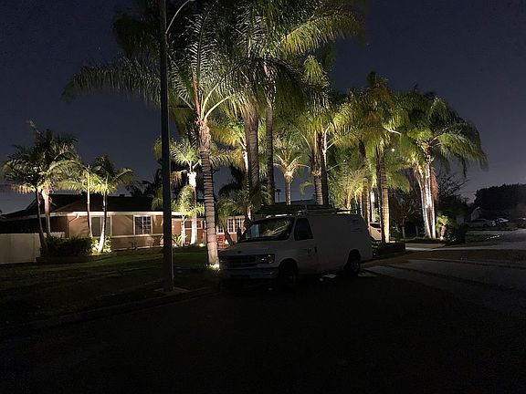 4th image of 8802 Dewey Dr