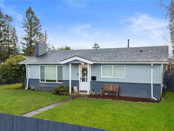 Big corner lot is fully fenced. Centrally located in the charming town of Sumner.