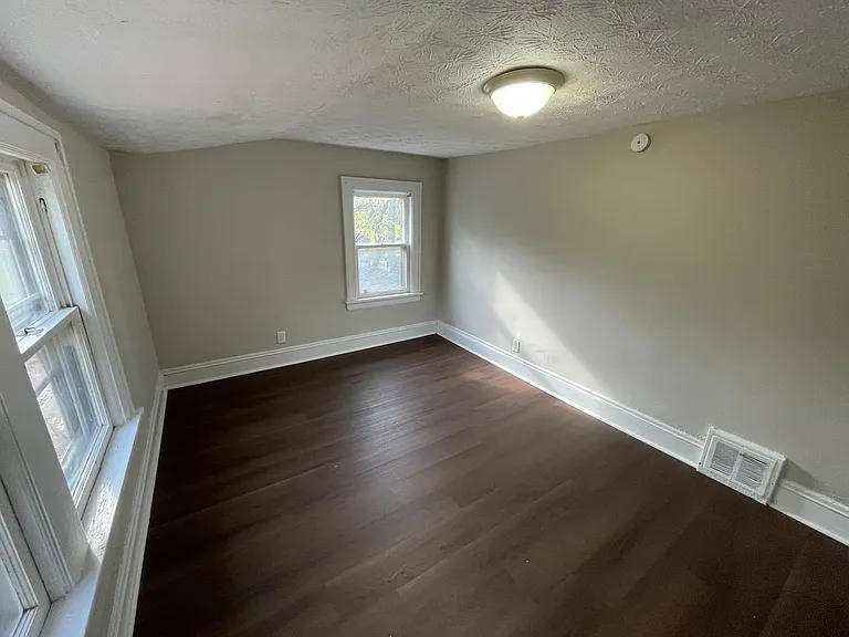 6553 Newman Ave — Photo 27