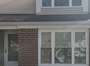 16 Hackberry Pl, Hampton, VA 23666